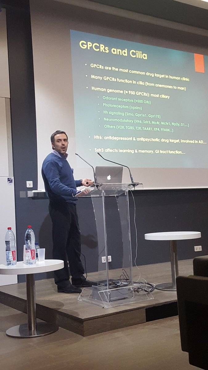 Talking about ciliary GPCRs at French-UK Cilia meeting (20191127)